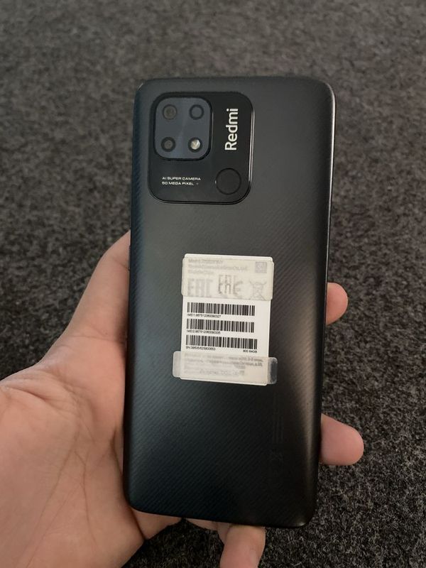 Redmi 12.