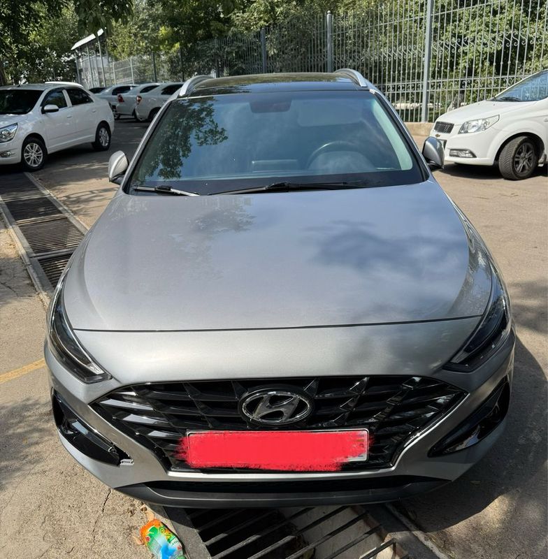 Hundai i30 2022 год Hundai i30 2022 год