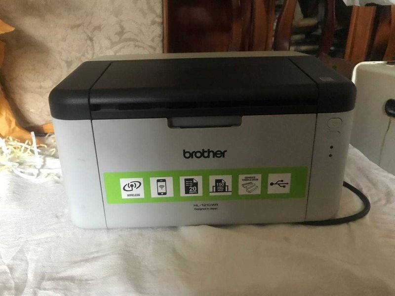 Принтер brother черно-белый