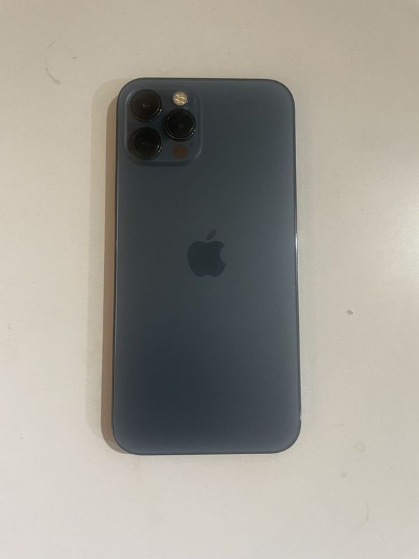 iPhone 12 Pro | 76% ЕМКОСТЬ iPhone 12 Pro | 76% ЕМКОСТЬ