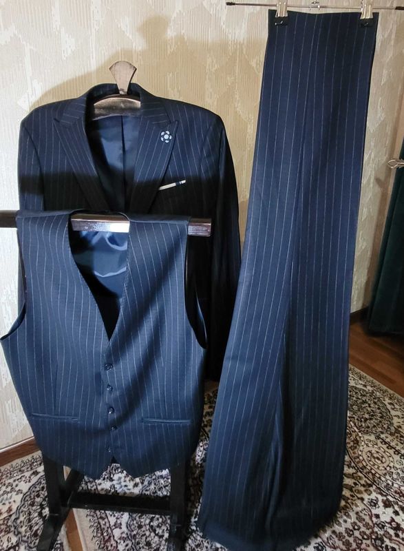 костюм брюк мужской свадебный (тройка) 54/Xl костюм брюк мужской свадебный (тройка) 54/Xl