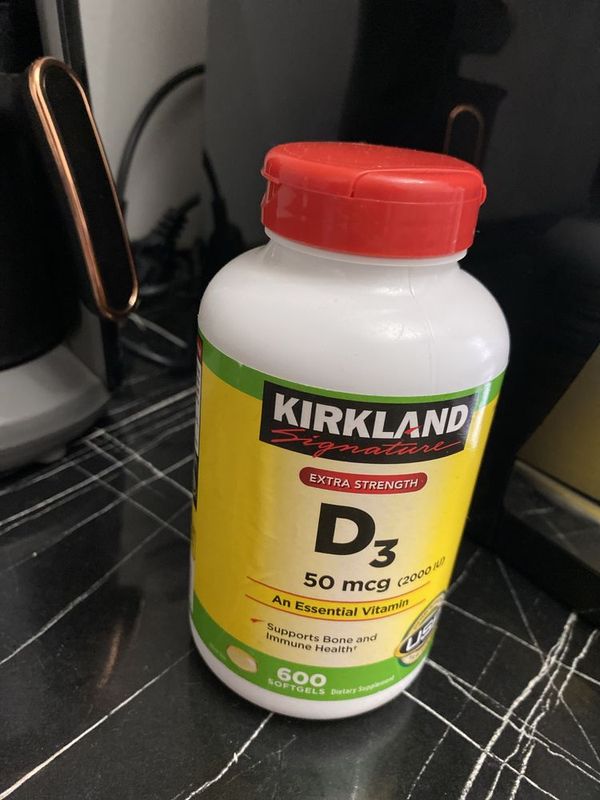 KIRKLAND D3 600 softgels