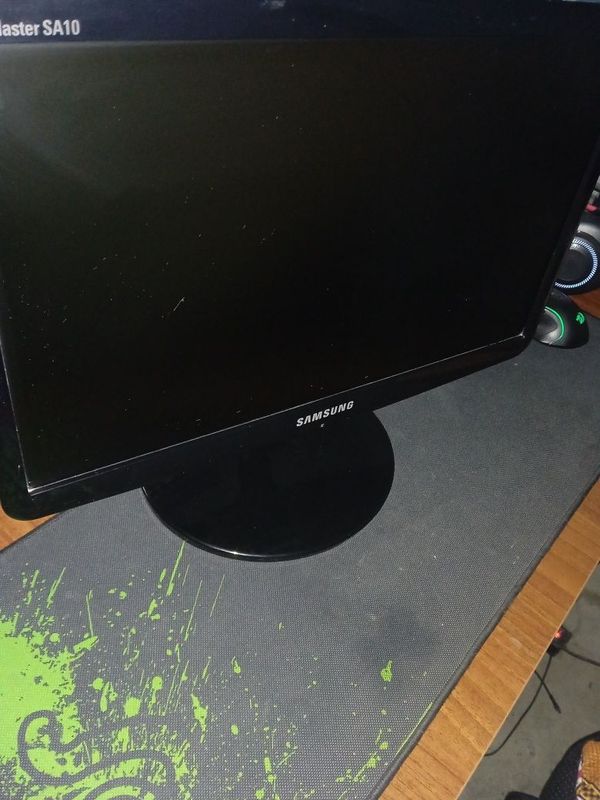 Monitor Samsung S19A10N