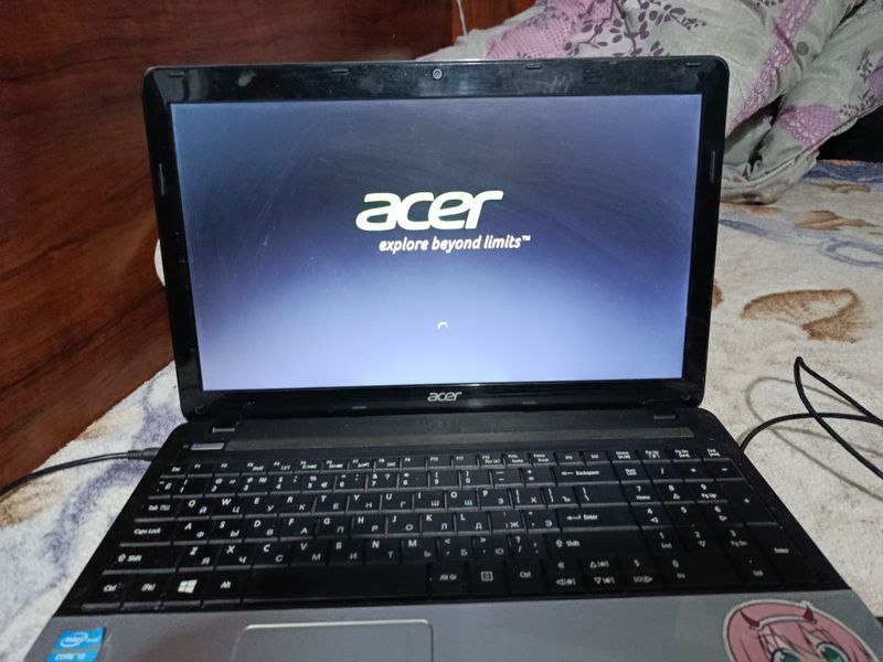 Продам ноутбук acer б/у Продам ноутбук acer б/у