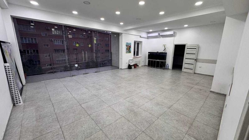 ул.Фаргона Йули УзБУМ офис 74 м²+10 м² балкон 3-этаж ремонт лифт ул.Фаргона Йули УзБУМ офис 74 м²+10 м² балкон 3-этаж ремонт лифт