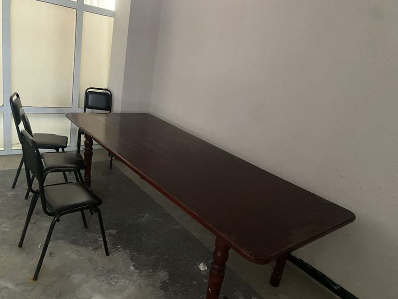 Mebel. Stol. uzunligi 4 ga 1.5 Mebel. Stol. uzunligi 4 ga 1.5