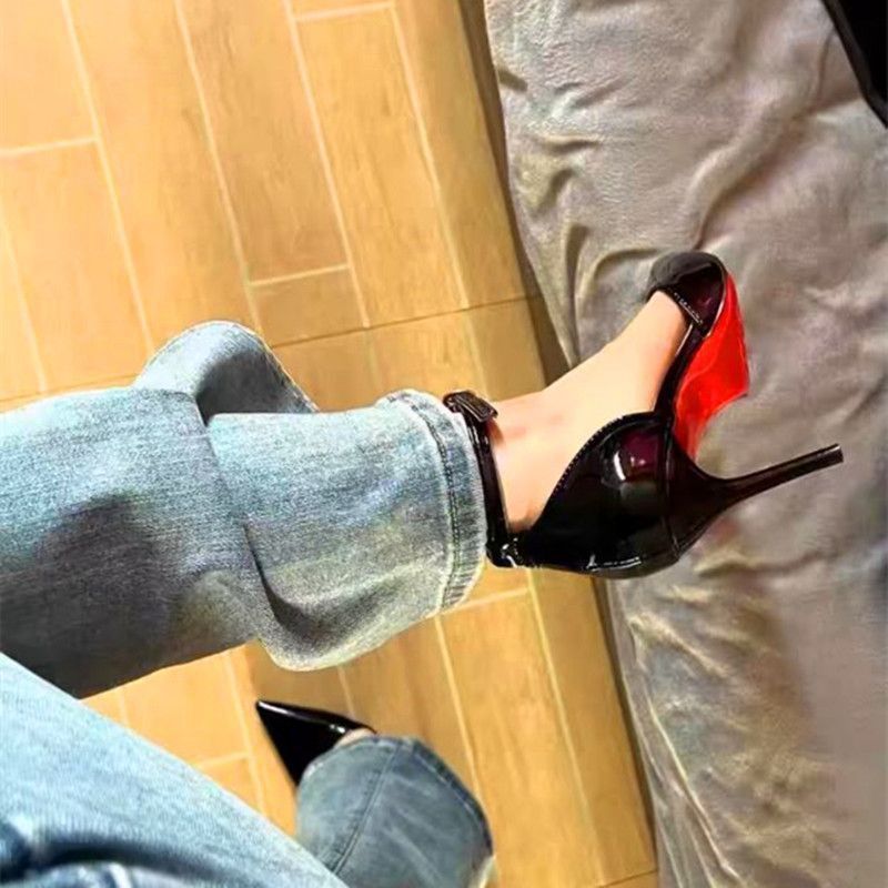 Louboutin zakazga keladi 35 DAN 40 razmergacha