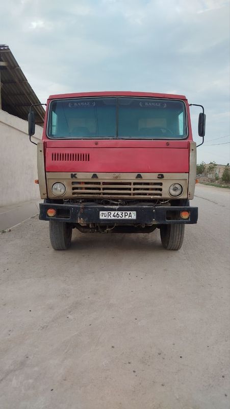 Kamaz yili 1989 yil