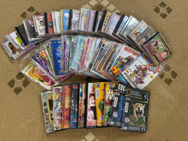 DVD диски (разные) DVD диски (разные)