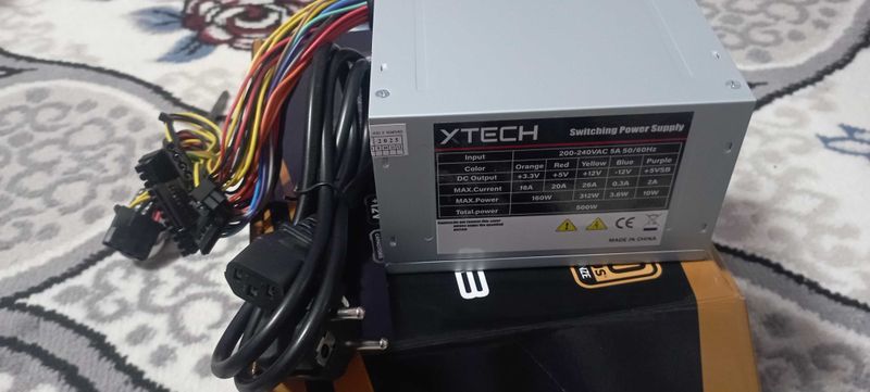 Blokpitaniya XTECH 500W Blokpitaniya XTECH 500W