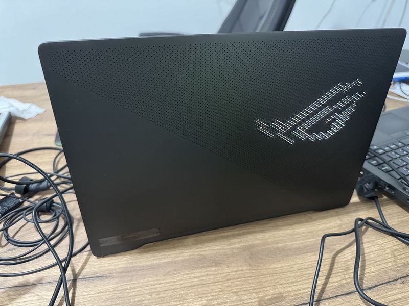 Asus Rog Zephyrus G14 новый Asus Rog Zephyrus G14 новый