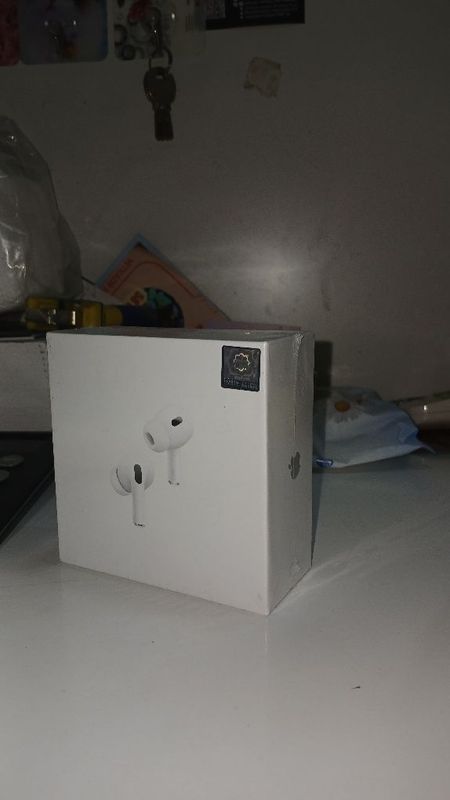 Air pods sotiladi Air pods sotiladi
