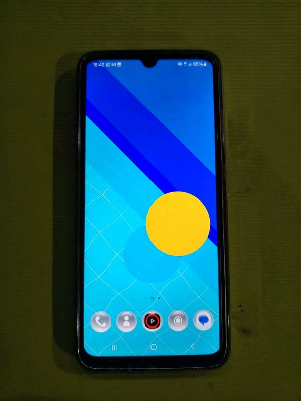 Samsung A 05 s . Telefoni sotiladi