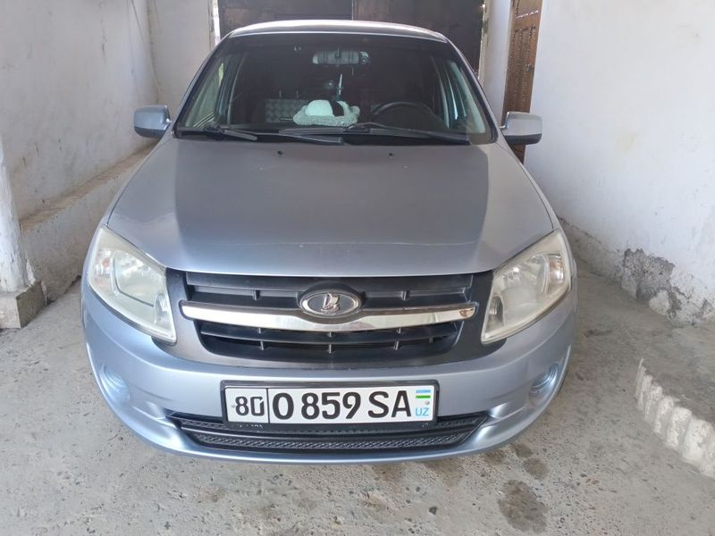 Lada granta 2012 Lada granta 2012