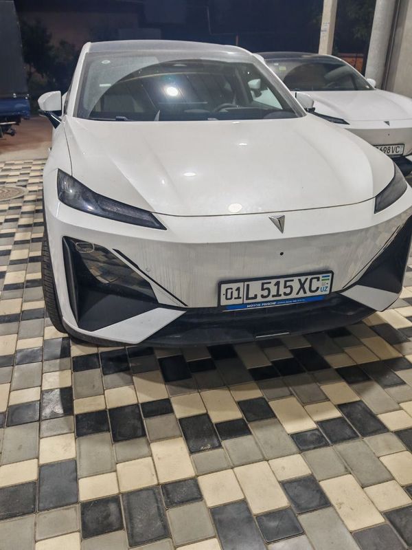 Changan Deepal S07 285 Notariusga tayyor Changan Deepal S07 285 Notariusga tayyor
