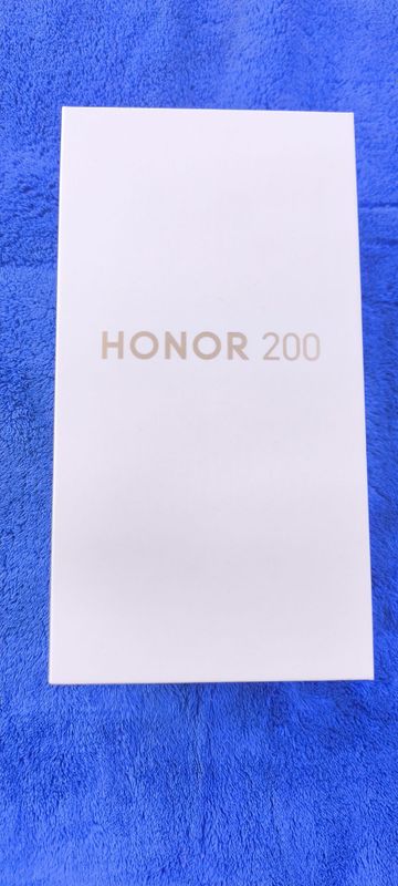 xonor 200 8/256 oq yangi xonor 200 8/256 oq yangi