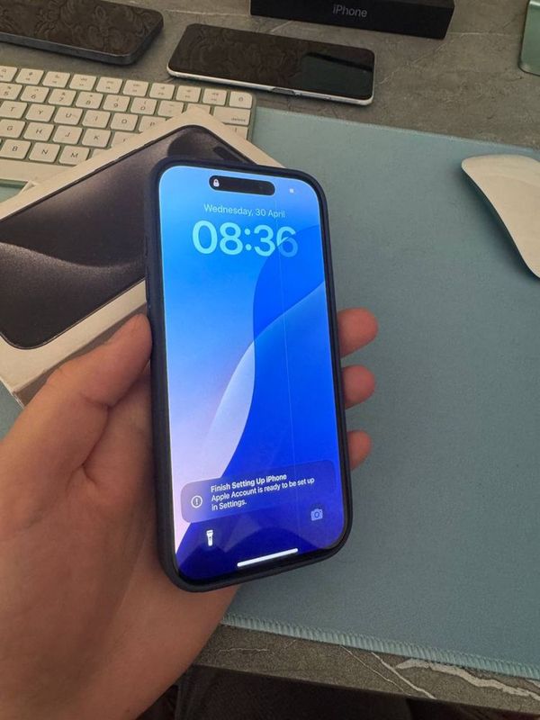Iphone 15 pro 30 sikl 100% emkost Iphone 15 pro 30 sikl 100% emkost