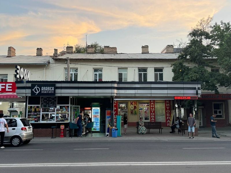 Продается остановка, Мирабадский р-н, ул. Саракул, рядом с Корзинкой Продается остановка, Мирабадский р-н, ул. Саракул, рядом с Корзинкой