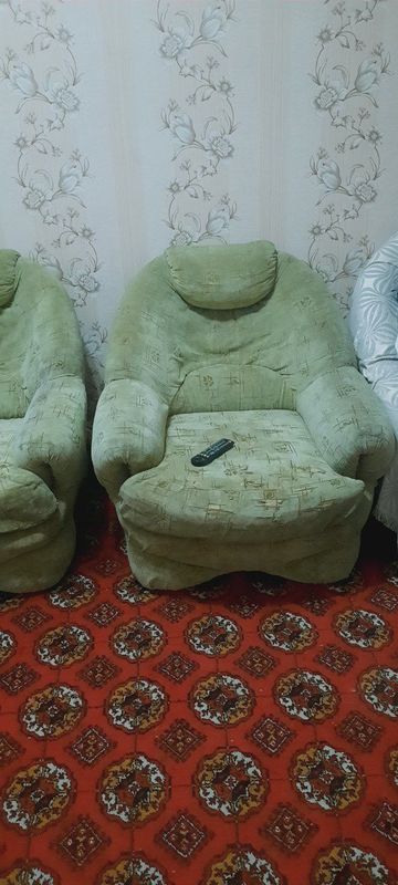 sotiladi kravatam bolafi sotiladi kravatam bolafi