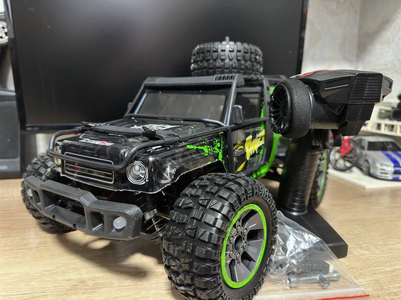 Rc car 1:10 OFF-ROAD 4х4 4wd Rc car 1:10 OFF-ROAD 4х4 4wd