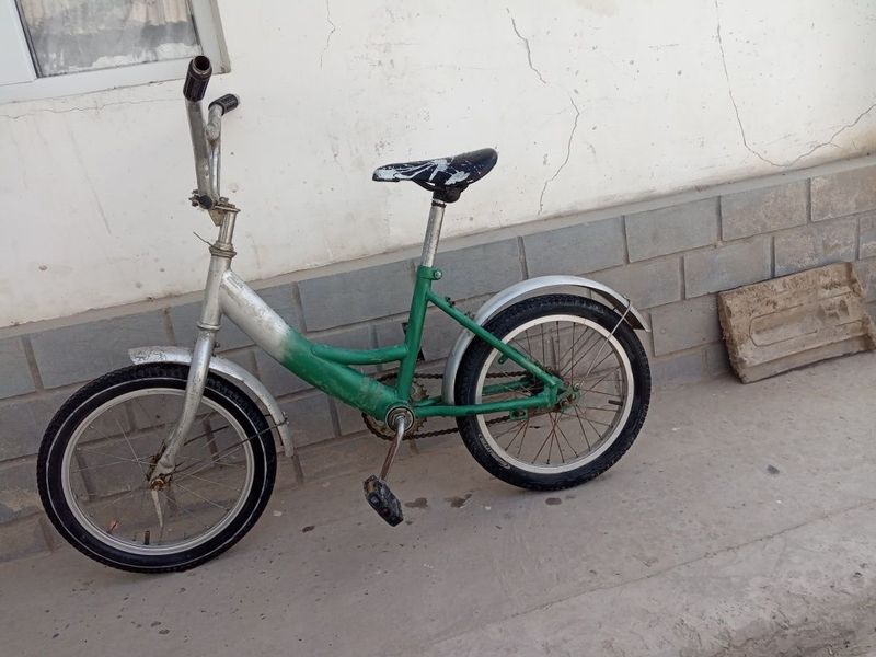 Velisiped sotiladi Velisiped sotiladi