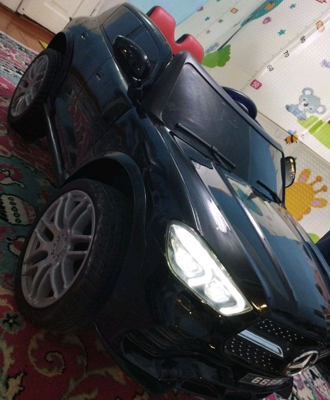 Mercedes GLE COUPE ценного цвета Mercedes GLE COUPE ценного цвета