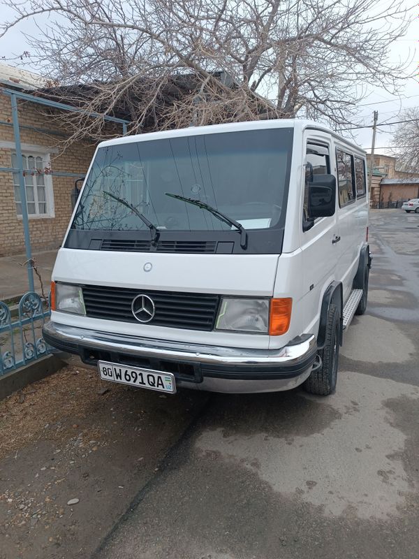 vito mercedes-benz.МВ100.