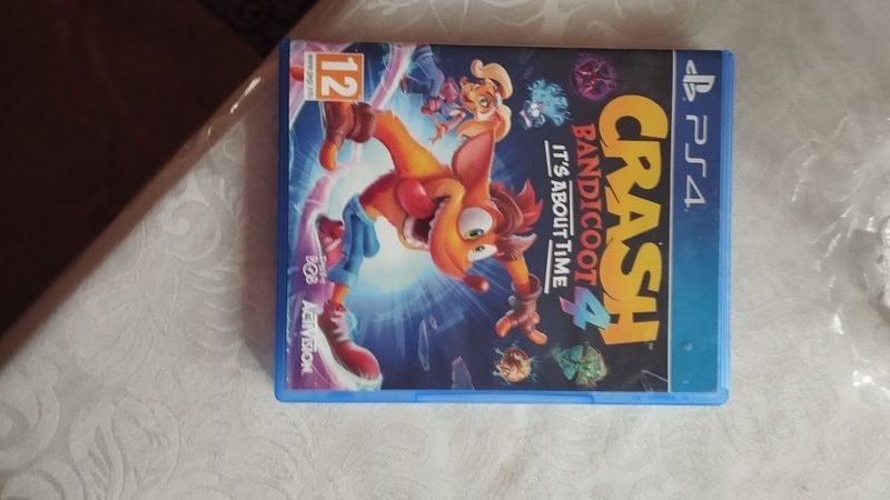 Продается диск crash bandicoot