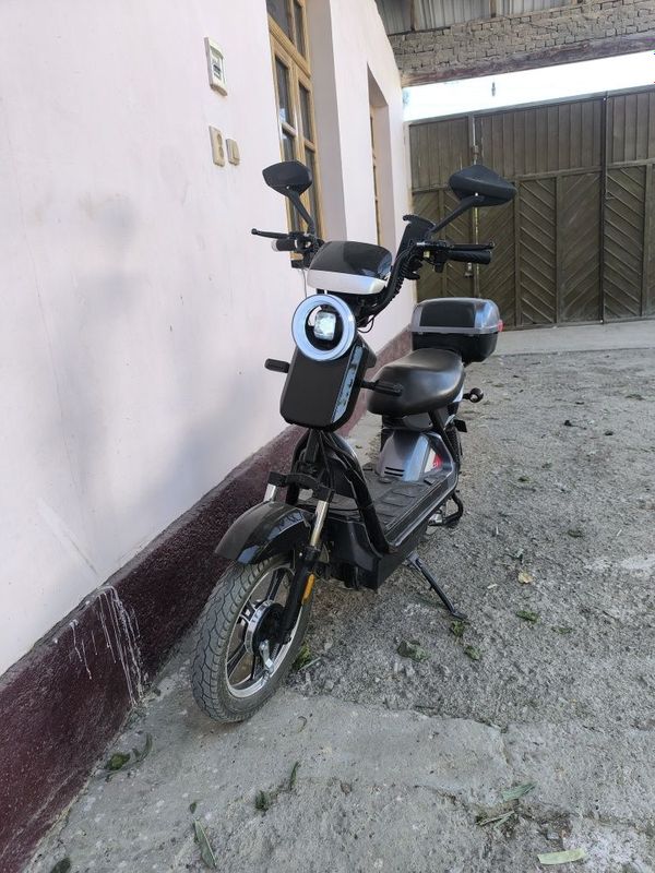Sotiladi: Elektroskuter