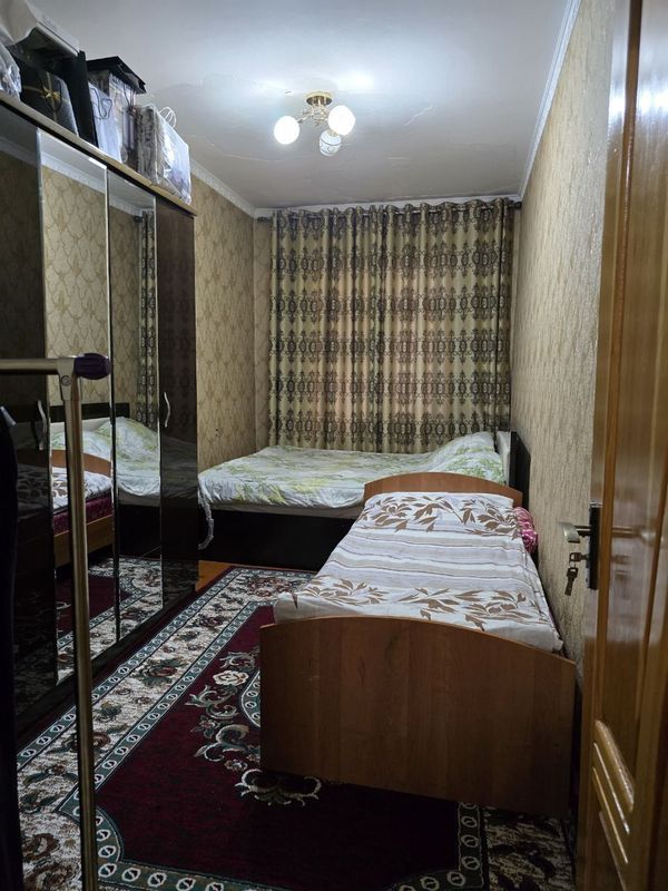 Продается 2/2/4 Юнусабад 15 . Можно под ипотеку Продается 2/2/4 Юнусабад 15 . Можно под ипотеку