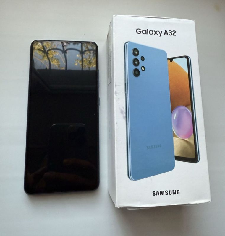 Samsung a32 sotiladi Samsung a32 sotiladi