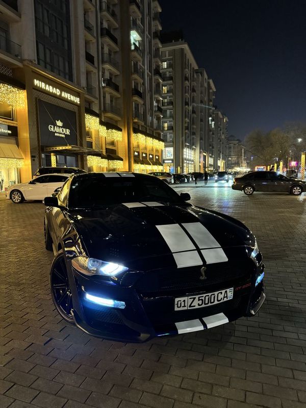 Ford Mustang GT500 srochna