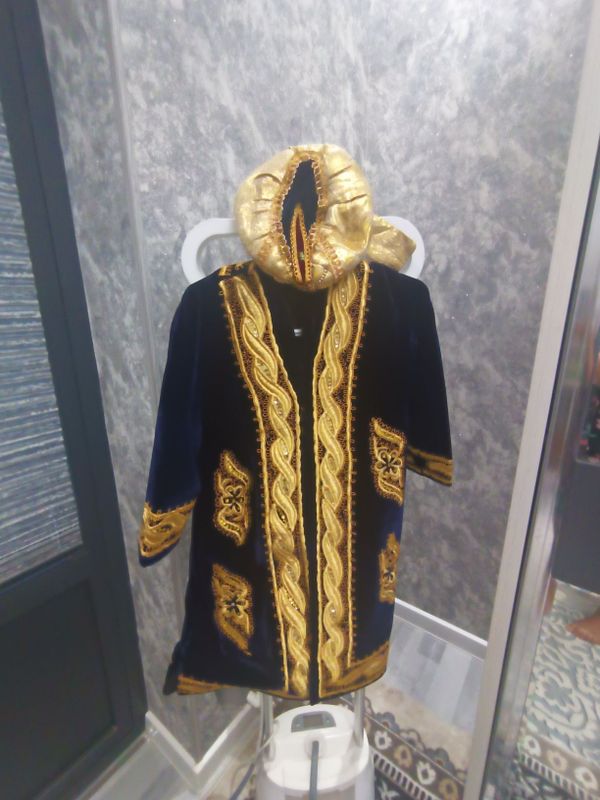Продается Детский чапан