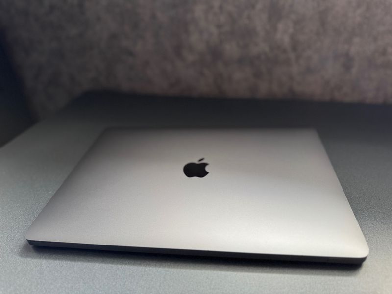 MacBook Pro 13-inch