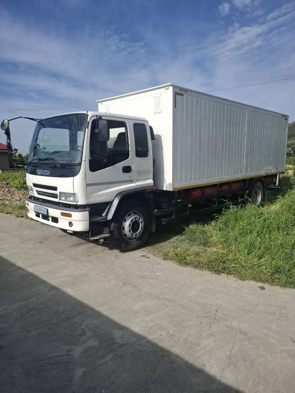 Isuzu 10 tonnalik srochno Isuzu 10 tonnalik srochno