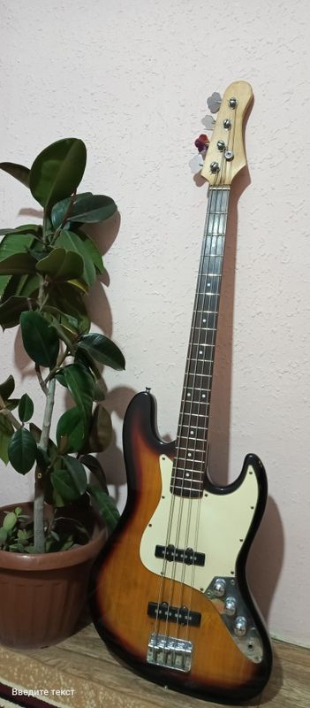 Fender jazz bas гитара