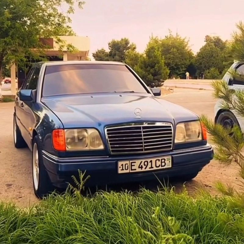 W124 sotiladi 1995 yil