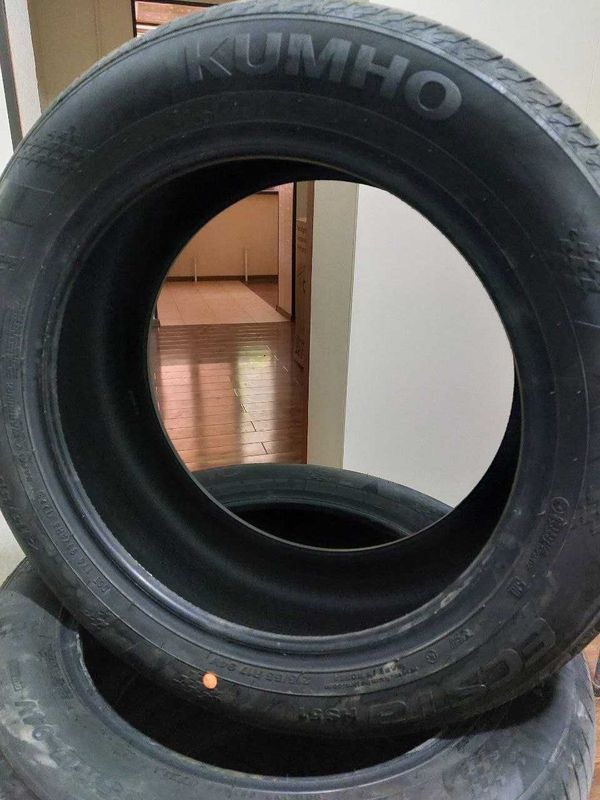 Автошина (покрышка) 215/55 R17 KUMHO