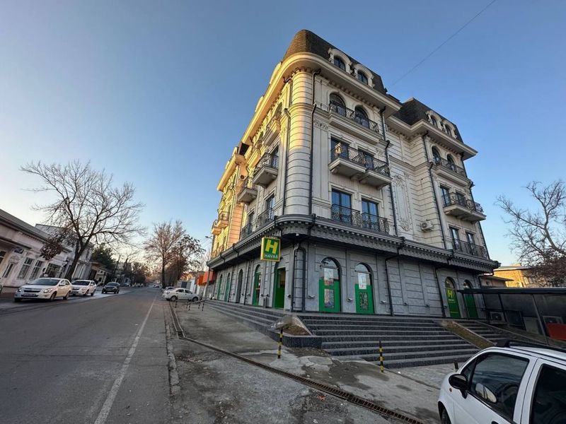 Продается Нежилое Помещения МирзоУлгбекский район Ор-р Луначарский Продается Нежилое Помещения МирзоУлгбекский район Ор-р Луначарский
