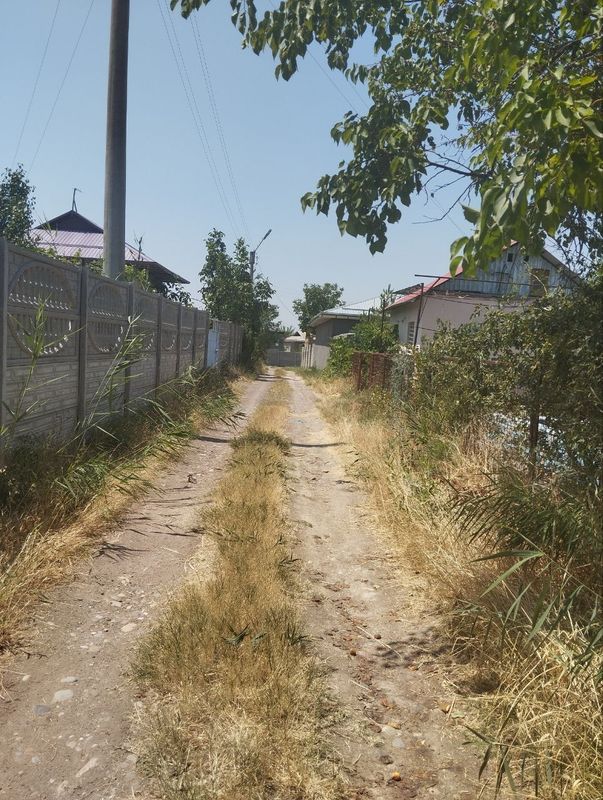 Продаётся земля 3 сотки в дачном поселке срочно Продаётся земля 3 сотки в дачном поселке срочно