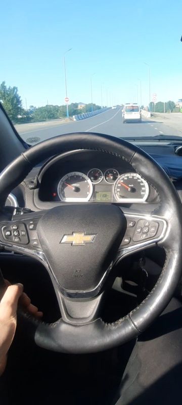 Malibu 2 rul sotiladi