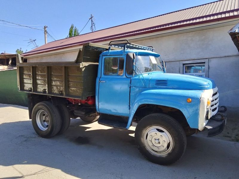Zil.131 sotiladi Zil.131 sotiladi