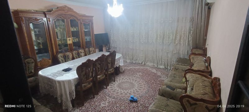 Алгоритм 9 этажка 2 этаж 2 хона Ахмад олтин жу́жа олдида Алгоритм 9 этажка 2 этаж 2 хона Ахмад олтин жу́жа олдида