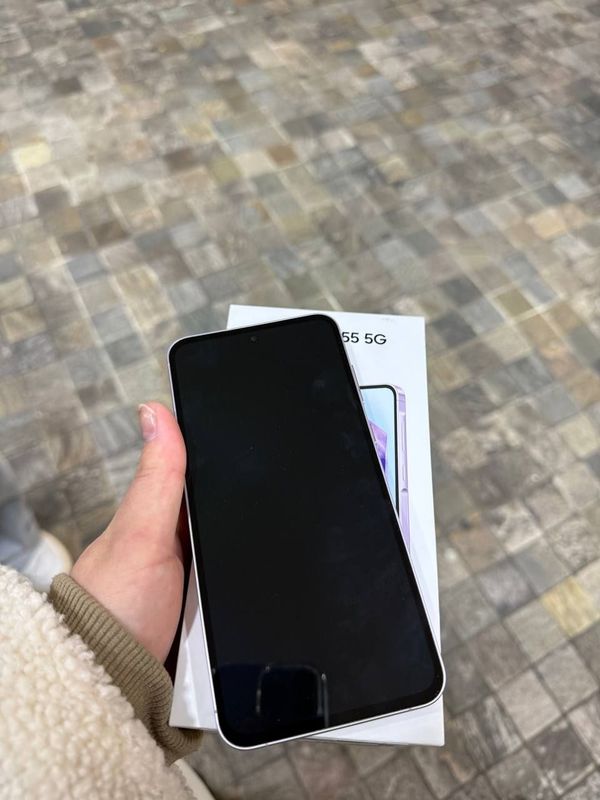 Телефон Samsung A55