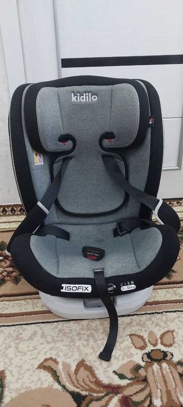 Десткое автокресло Kidilo