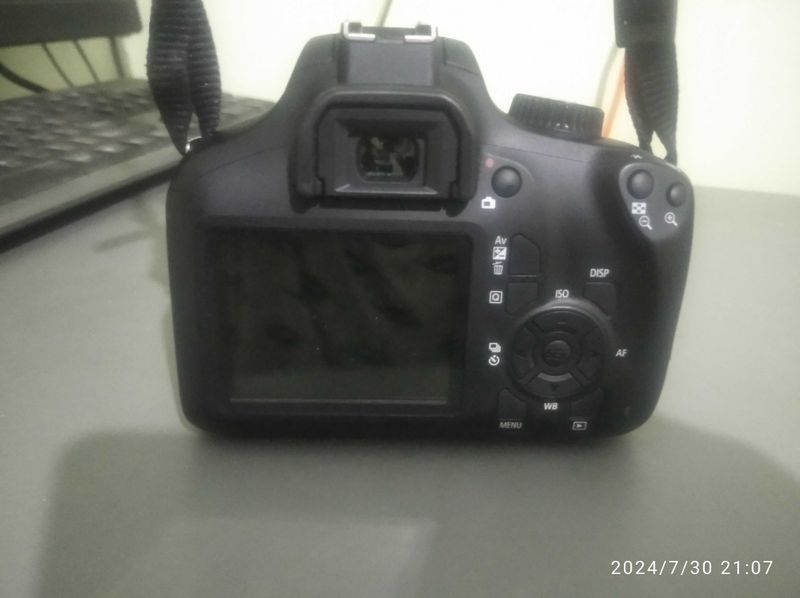 Canon IOS 4000D комплект ремень сумка зарядчик флешка г.Ташкент