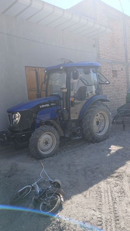 Lovol 604. Yil 2023 motachas 200 soat. Lovol 604. Yil 2023 motachas 200 soat.