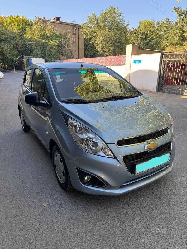 Chevrolet Spark авто