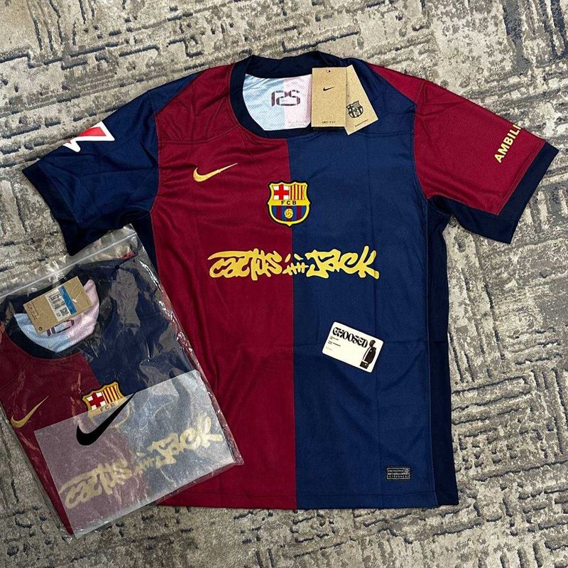 Вналичии Barcelona x Travis Scott Футболка / Futbolka barca Вналичии Barcelona x Travis Scott Футболка / Futbolka barca