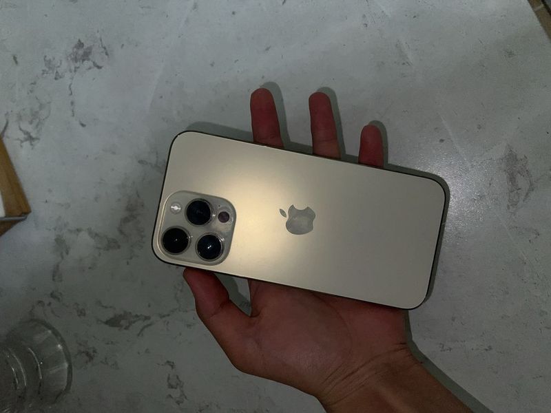 Iphone 14 pro max sotiladi Iphone 14 pro max sotiladi